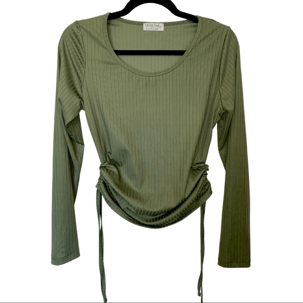 Full Circle | Green Long Sleeve Ribbed Top w/ Adjustable Tie Sides | Size L